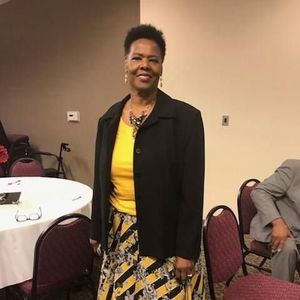 Meet your Posher, Joan